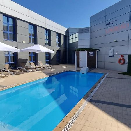 Iraipe Logrono Hotel Exterior photo