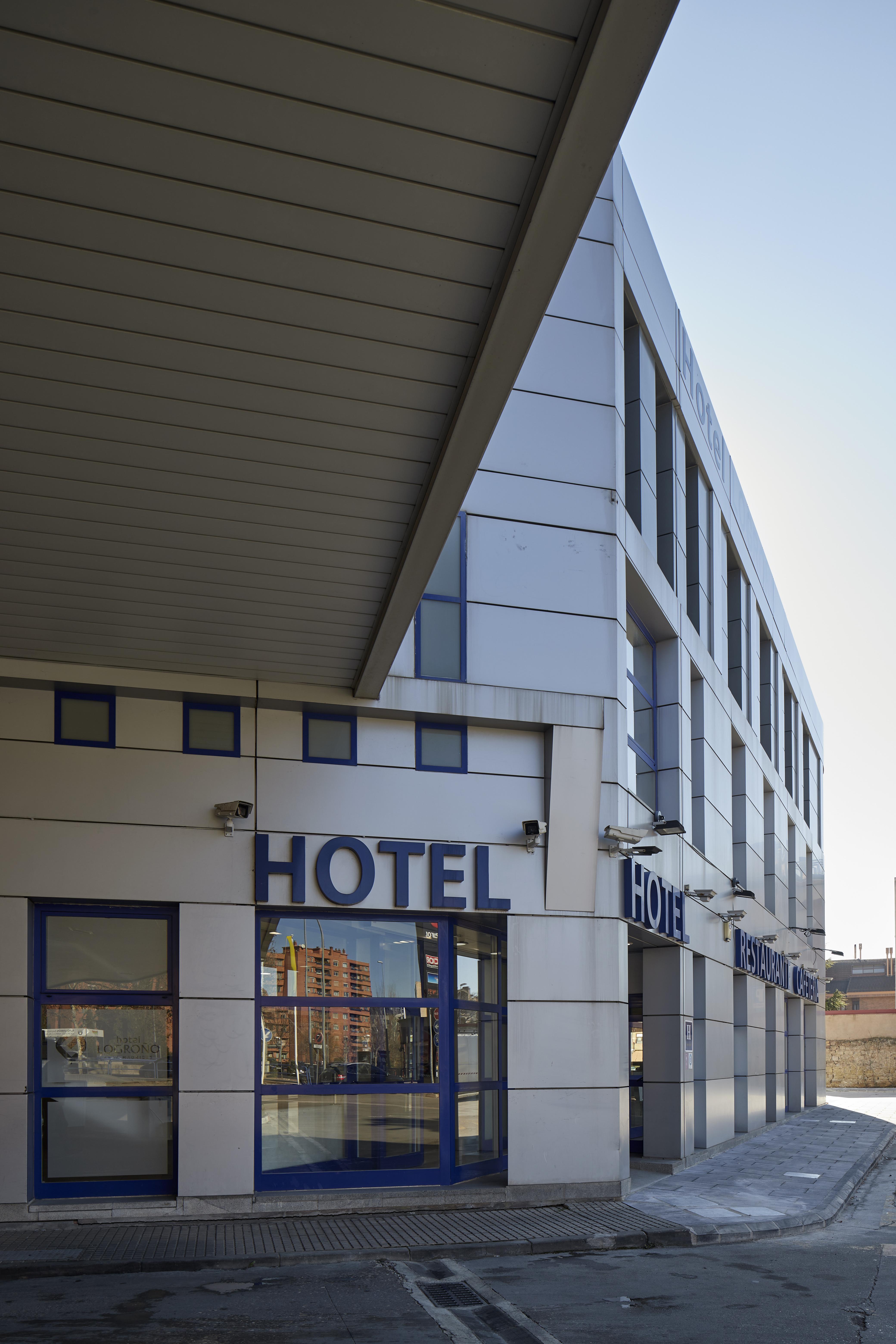 Iraipe Logrono Hotel Exterior photo